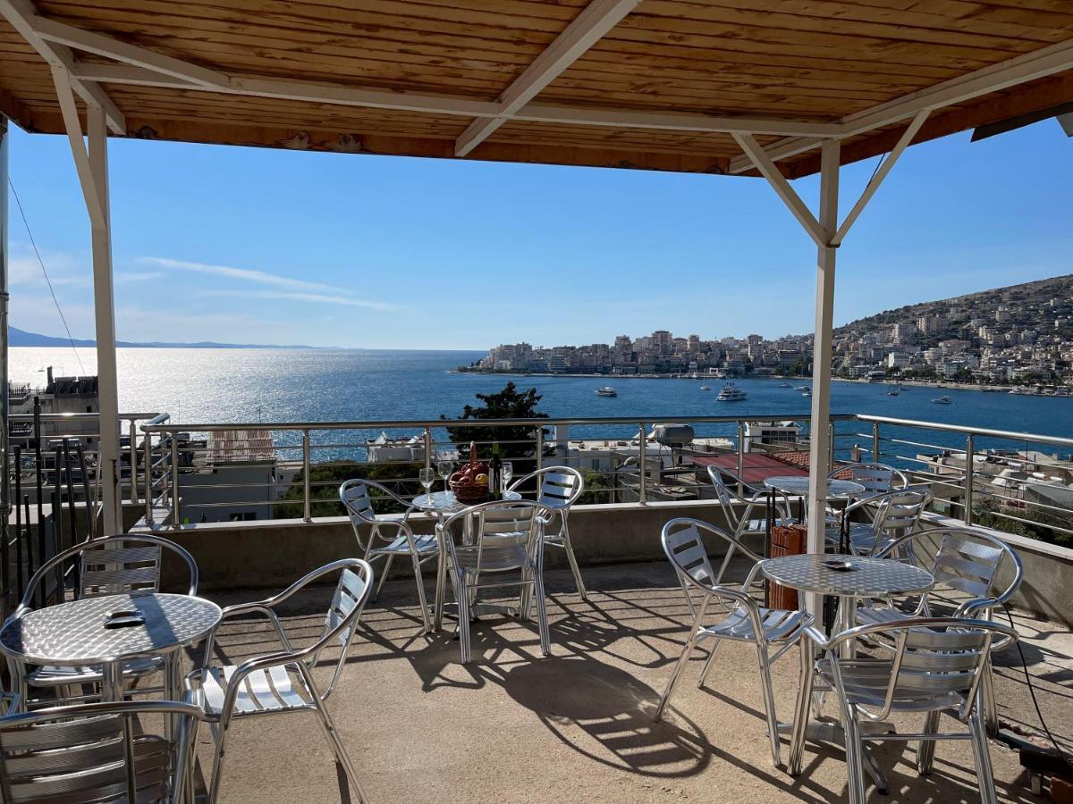 Villa Xhevdet Sarandë エクステリア 写真
